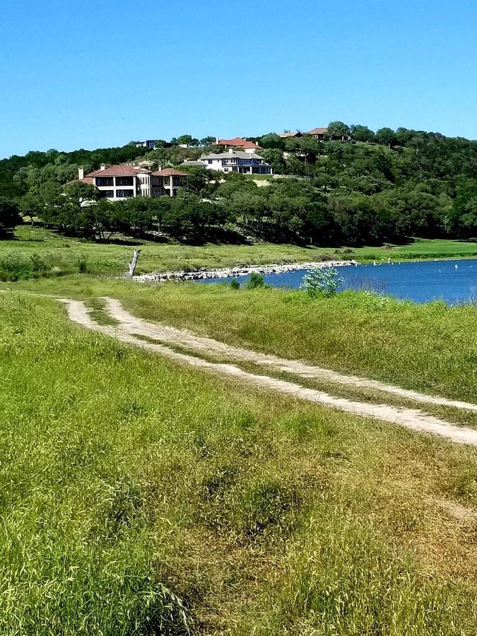 Hill Country Haute N Haus Relax And Renew Fischer Exterior photo